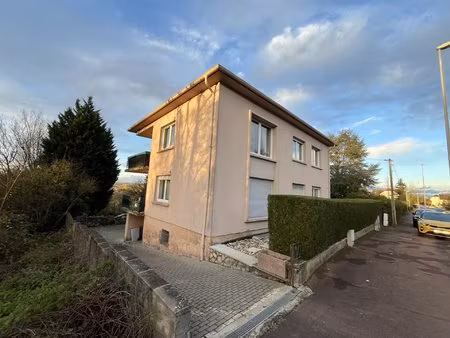 bel immeuble deux appartements