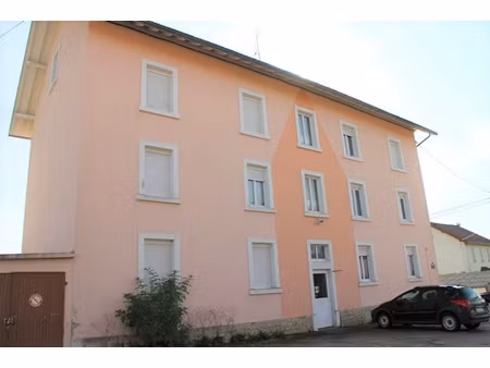 appartement t3 de 69m2 au 1er étage