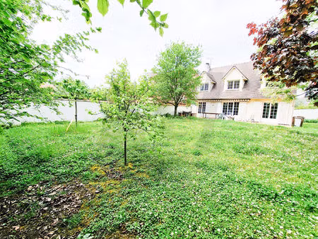 maison houilles 11 pièces 197.84 m² - 4 minutes de la gare