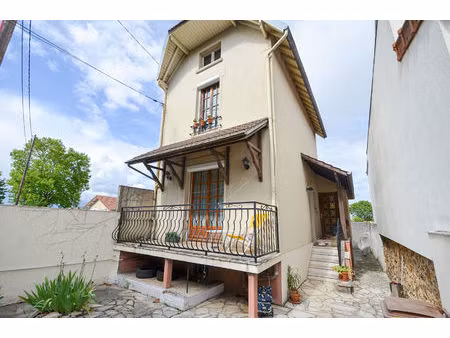 maison houilles 3 pièces - 60 m²