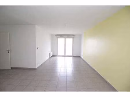 location appartement 3 pièces à saint-nazaire (44600) : à louer 3 pièces / 65m² saint-naza