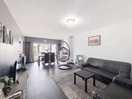 appartement à vendre à deurne € 199.000 (lorhs) - dewaele do it yourself | zimmo