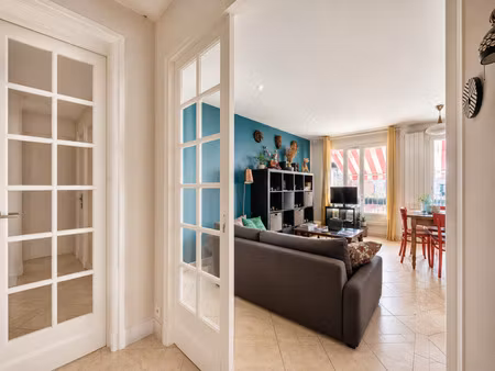coup de cœur aux portes de paris : au calme avec balcon et parking