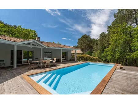 location maison  m² t-5 à biscarrosse  2 200 €