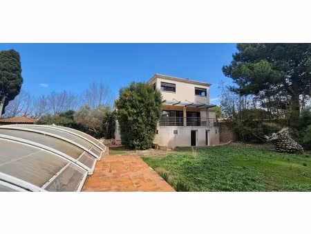 agréable maison limite narbonne