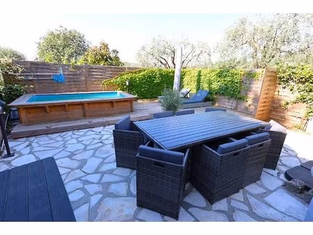 maison de village de 106 m² avec jardin et piscine à peymeinade