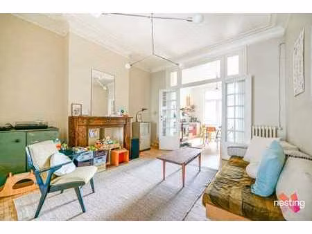 parvis de saint-gilles - appartement 2 chambres + bureau