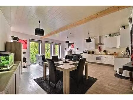 splendide duplex 3 chambres avec parking privatif - marche