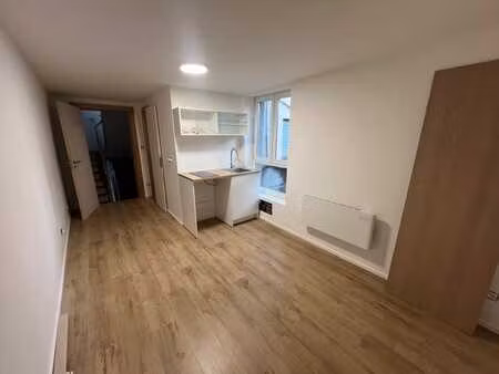 ? studio rénové à louer – marcinelle (charleroi) – 20 m²