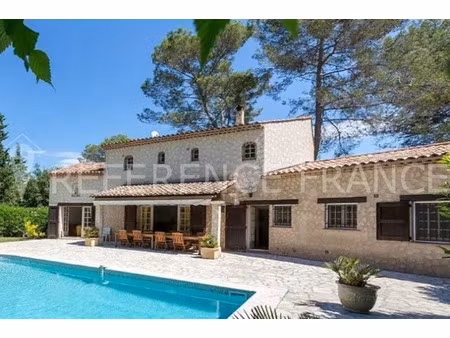 villa de luxe à louer à mougins