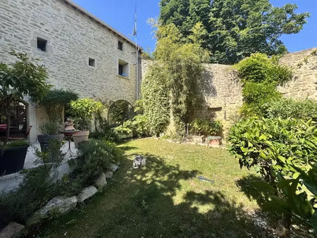 maison de luxe à vendre à aigues-vives