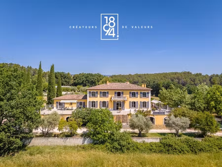 maison de luxe à vendre dans le quartier peyriere