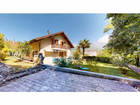 maison de luxe à vendre à grésy-sur-aix