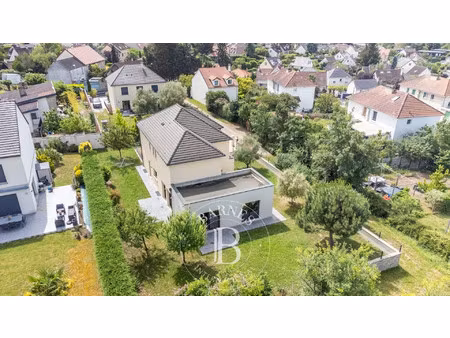 maison de luxe à vendre dans le quartier centre