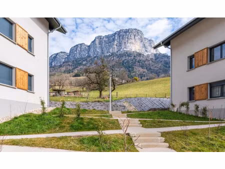 appartement de luxe à vendre à dingy-saint-clair