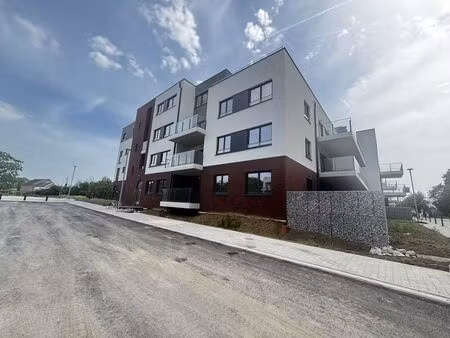appartement à louer avec terrasse et jardin   seneffe (vbe29273)
