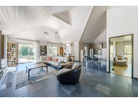maison de luxe à vendre à amancy