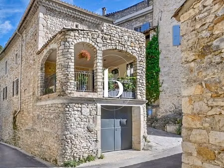 maison de village