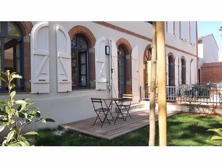 a louer a pompertuzat- splendide t2 meuble de 55m2