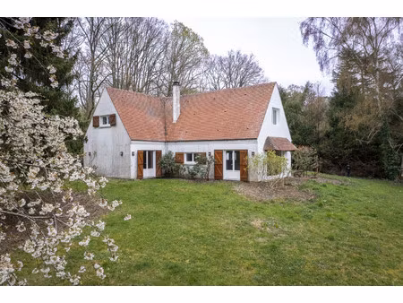 maison de luxe à vendre à saint-léger-en-yvelines