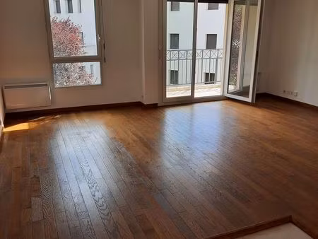 appartement t4 94m2 + garage – lyon 4 xrousse