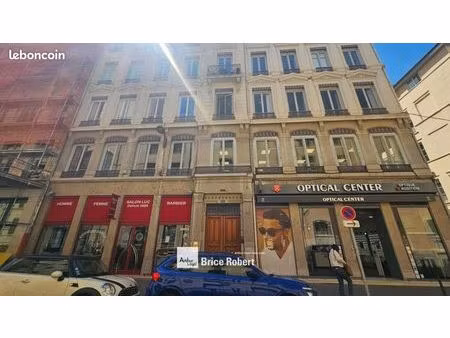 bureaux 92 m²