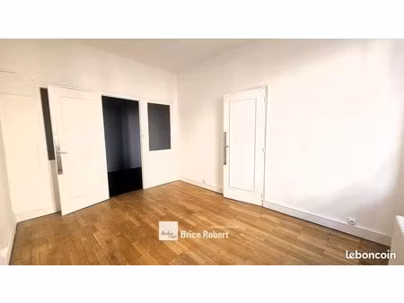 bureaux 43 m²