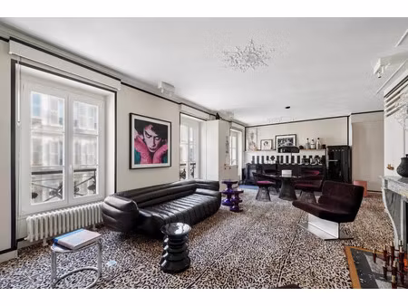 appartement de luxe à vendre dans le quartier lorette-martyrs