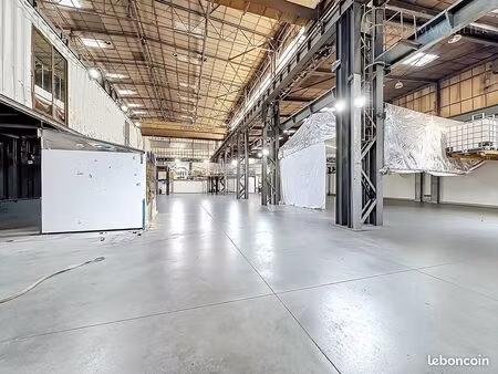 entrepôt 800 m² marseille 14