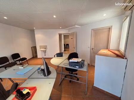 bureau 73 m2 defension