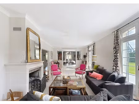 maison de luxe à vendre à les mesneux