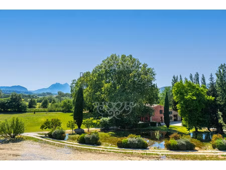 villa de luxe à vendre à saint-rémy-de-provence