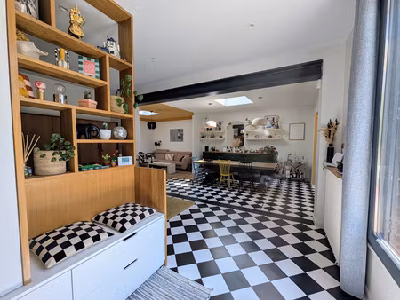 maison de luxe à vendre dans le quartier ormeaux