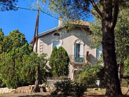 maison ancienne à vendre dans le quartier pas du loup