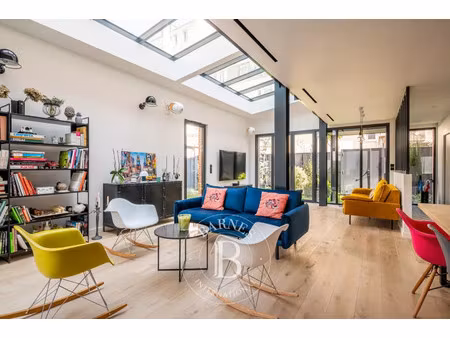 maison de luxe à vendre dans le quartier sartoris
