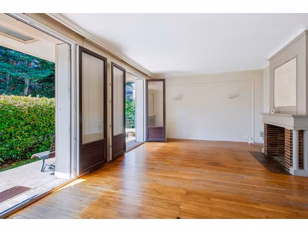 maison de luxe à vendre dans le quartier bellevue