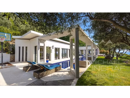 maison de luxe à vendre à le tignet