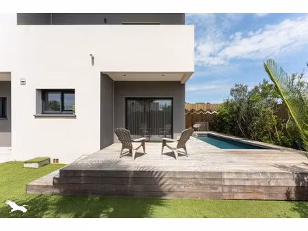 maison de luxe à vendre à saint-aunès