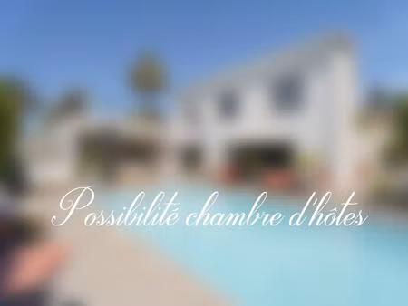 villa de luxe à vendre dans le quartier pierredon sud-mortier-colombet-boucene