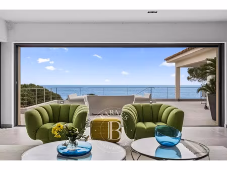 villa de luxe à vendre dans le quartier nartelle-noyer-bellevue-bd des sardinaux