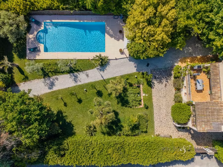 maison de luxe à vendre dans le quartier nord