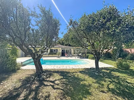 maison traditionnelle à vendre dans le quartier latuilliere-le plan-les pugettes