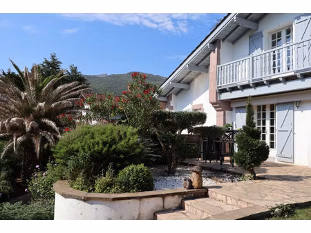 maison de luxe à vendre à ascain