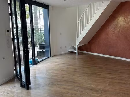 local commercial