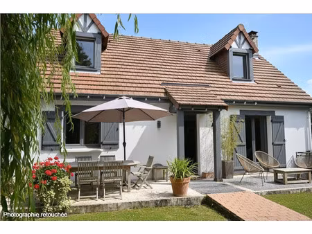 maison traditionnelle à vendre à cabourg