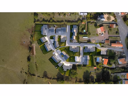 vente terrain au longeron (49710) : à vendre / le longeron