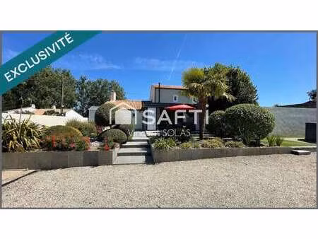 vente maison à challans (85300) : à vendre / 199m² challans