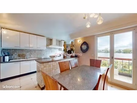 appartement 6 pièces 173 m²