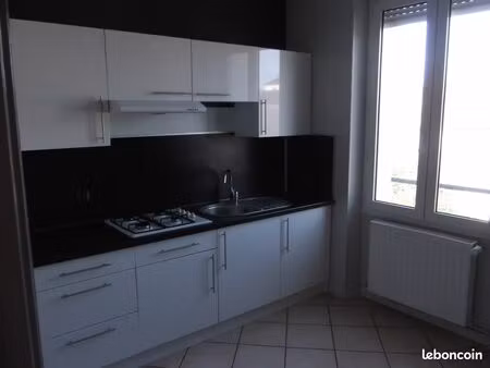 location appartement f3