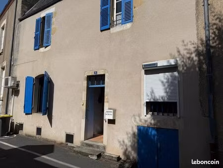 particulier à particulier a vendre maison de ville châteaumeillant